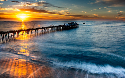 Piercing Dawn | Sunrise at the Pier
